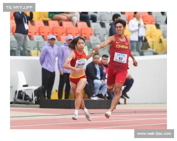 新加坡世锦赛女子4X200自接力，中国队摘铜